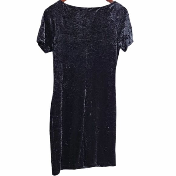 DidierāParakian VelvetĀ Midi Floralā CocktailāPartyāDressā10 - Picture 2 of 6